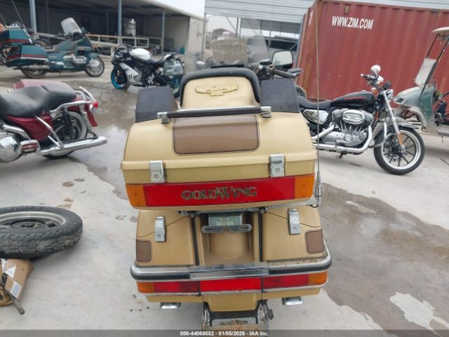 Honda Gl1200 L Image 10