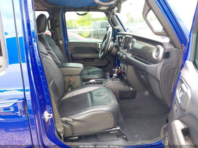 Jeep Wrangler Sahara 4x4 Image 5