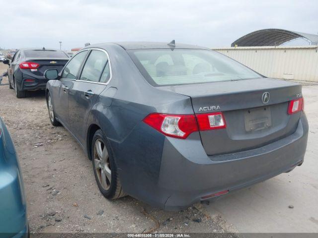 Acura TSX Image 11