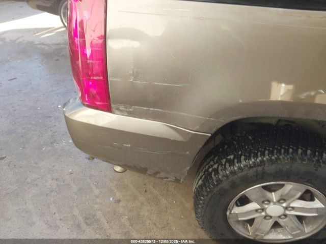 GMC Yukon Slt Image 3