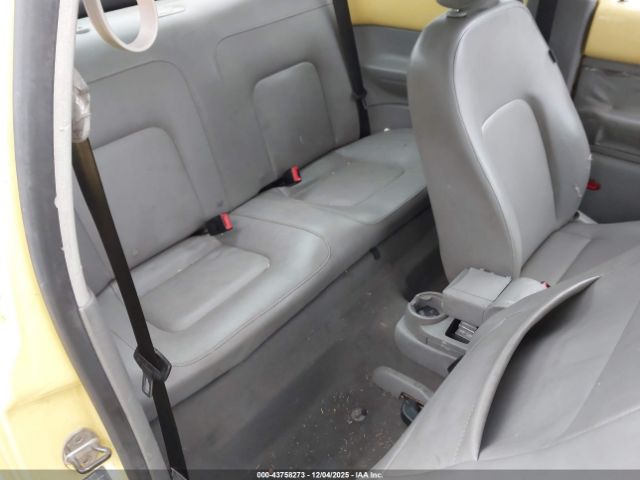 Volkswagen Beetle Tdi Image 9