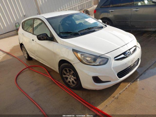  Salvage Hyundai ACCENT