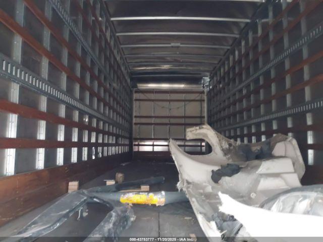 Freightliner M2 106 Image 20