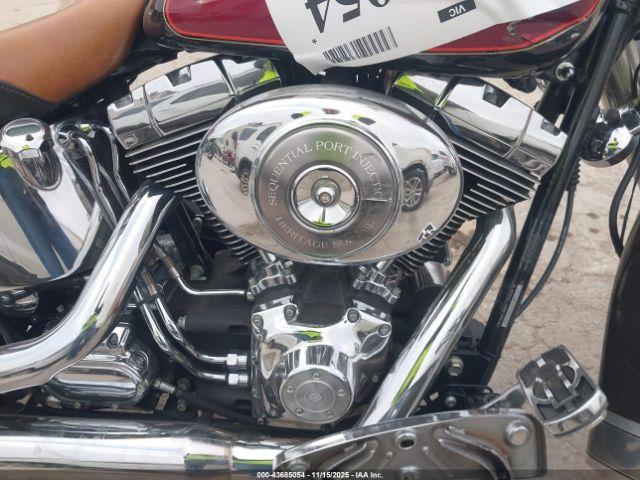 Harley-Davidson Flstci Image 11