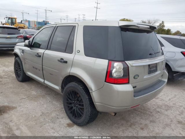 Land Rover LR2 Image 3