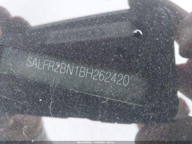 Land Rover LR2 Image 4