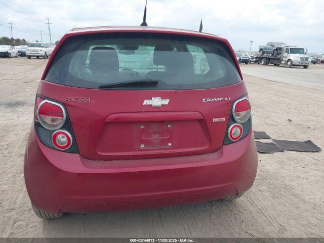 Chevrolet Sonic Lt Manual Image 15