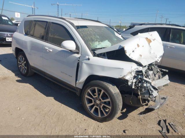  Salvage Jeep Compass