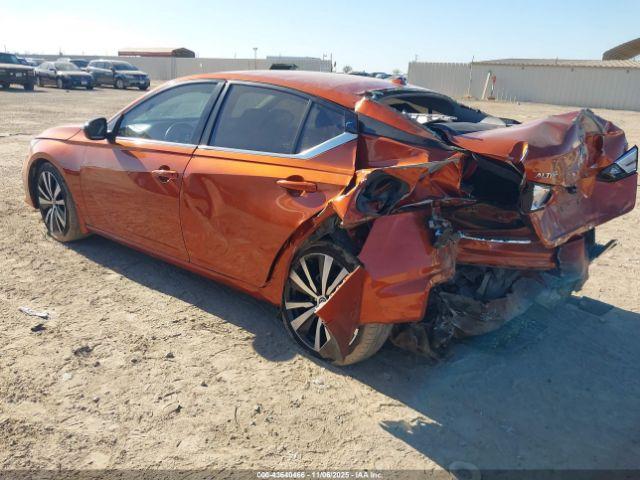 Nissan Altima Sr Fwd Image 14