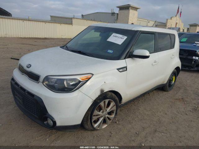 Kia Soul + Image 12