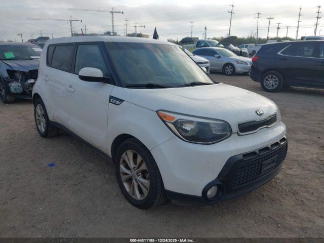 Kia Soul + Image 16