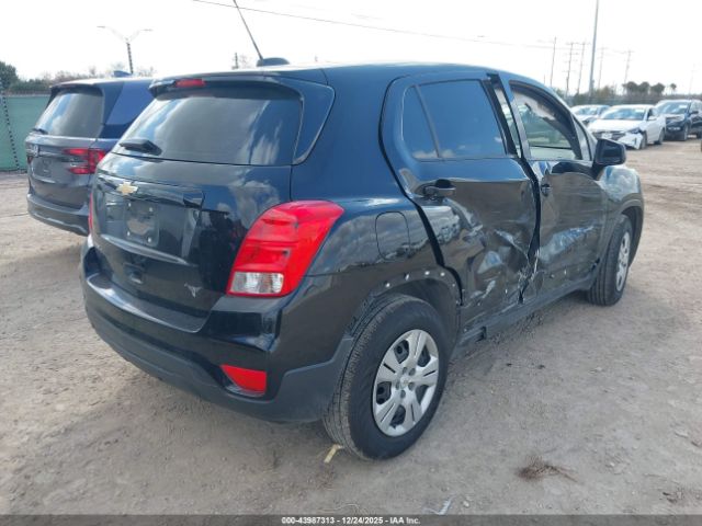Chevrolet Trax Ls Image 4