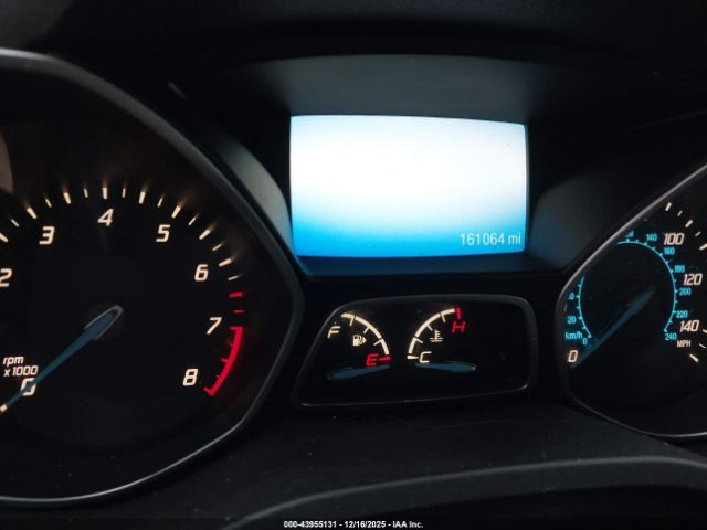 Ford Escape Titanium Image 10