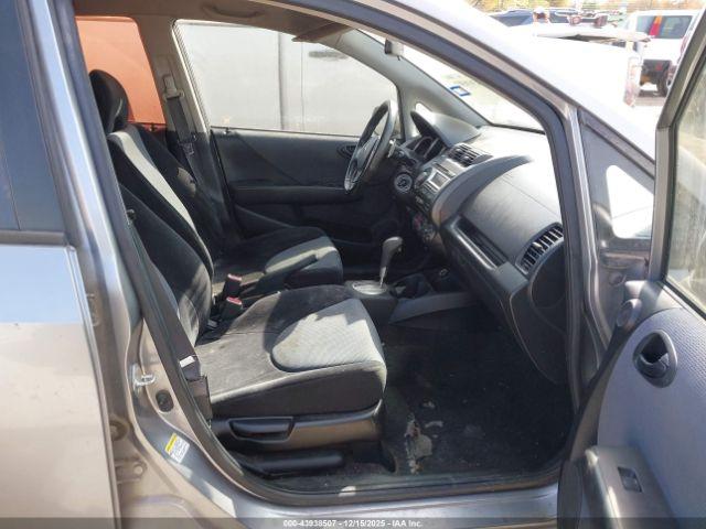 Honda Fit Sport Image 9