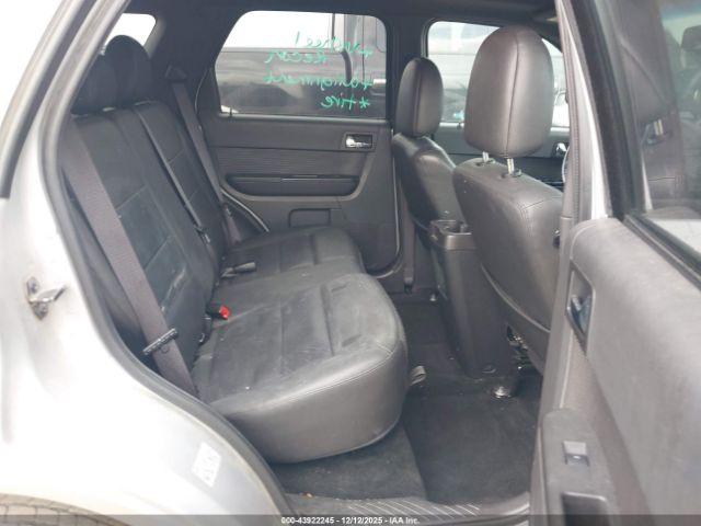 Ford Escape Limited Image 6