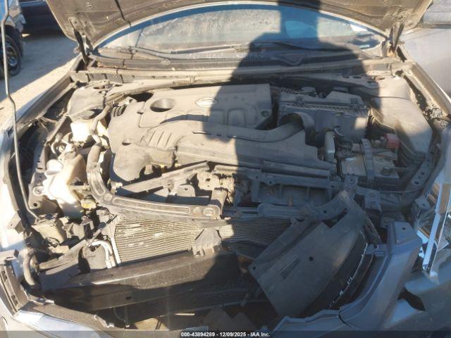 Nissan Altima 2.5 S Image 11