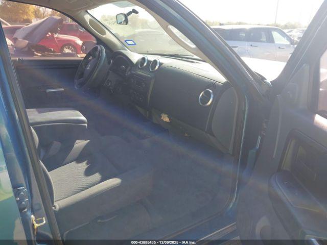 Mitsubishi Raider Ls Image 6