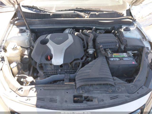 Kia Optima Sx Image 11