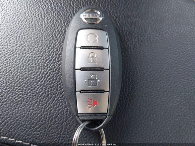 Nissan Kicks Sr Xtronic Cvt Image 14