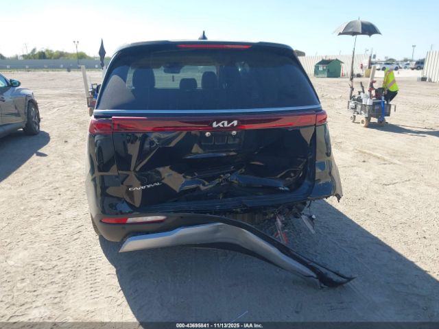 Kia Carnival Lx Seat Package Image 17