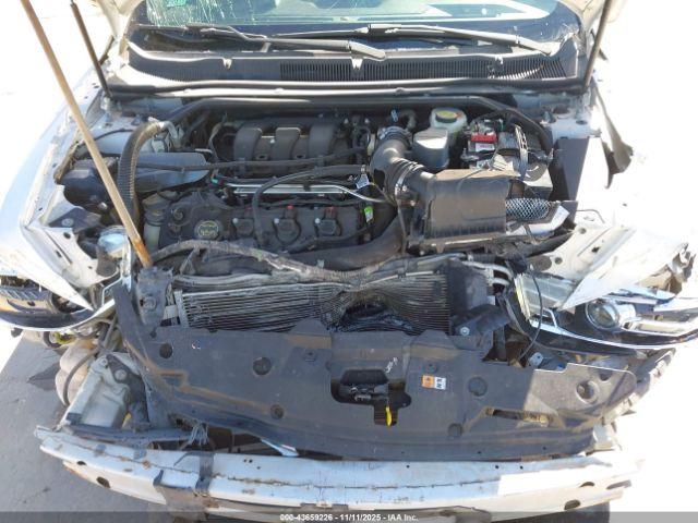 Ford Taurus Sel Image 18