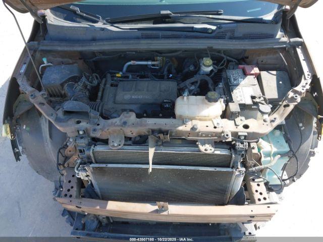 Buick Encore Preferred Image 10