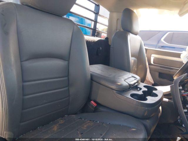 Ram 3500 Tradesman Image 5