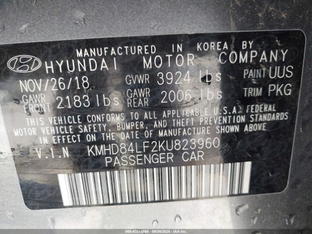 Hyundai ELANTRA Value Edition Image 11