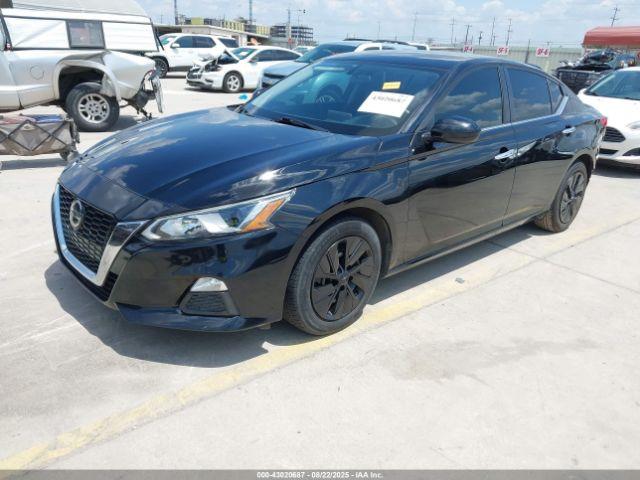 Nissan Altima S Fwd Image 2