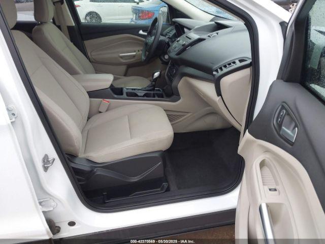 Ford Escape Se Image 11