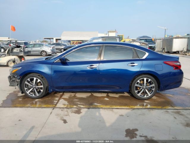 Nissan Altima 2.5 Sr Image 17