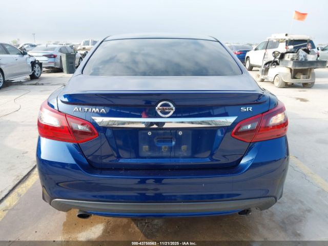 Nissan Altima 2.5 Sr Image 16