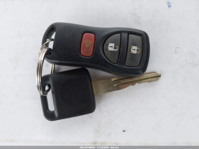 Nissan Versa 1.8s Image 11