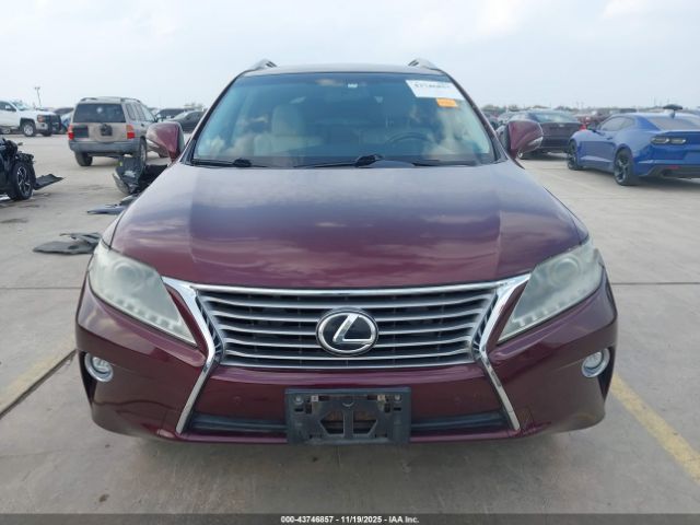 Lexus RX Image 16
