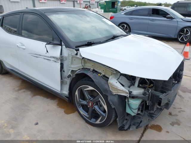 Hyundai VELOSTER Turbo Ultimate Image 11