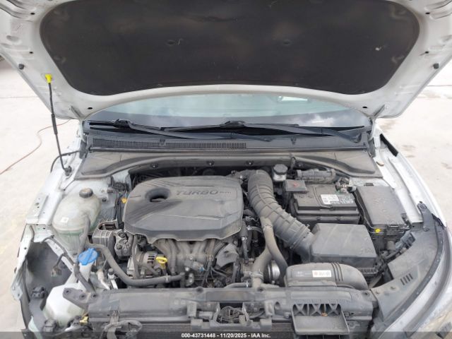 Hyundai VELOSTER Turbo Ultimate Image 13