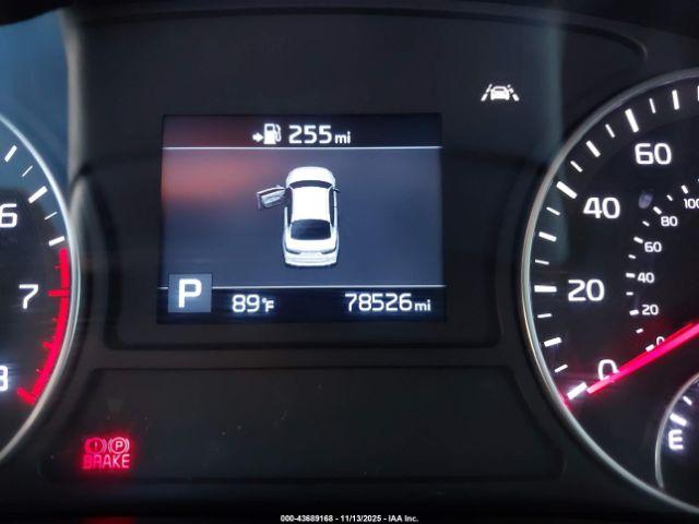 Kia Optima S Image 13