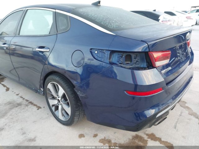 Kia Optima S Image 11