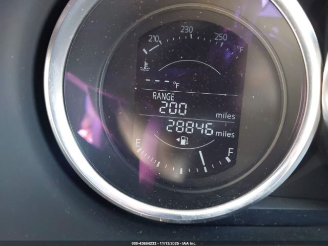 Mazda MX-5 Miata Grand Touring Image 13