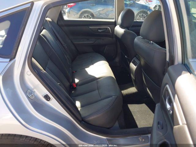 Nissan Altima 2.5 Sl Image 9