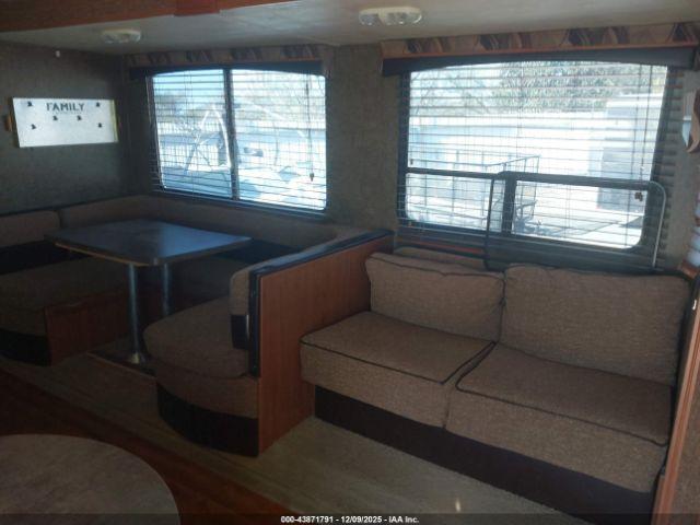 Forest River Vct30vcbhs   V-cross Image 5