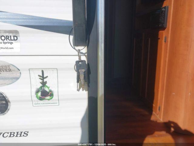 Forest River Vct30vcbhs   V-cross Image 10