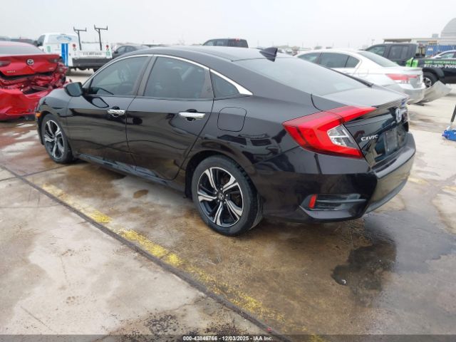 Honda Civic Touring Image 4