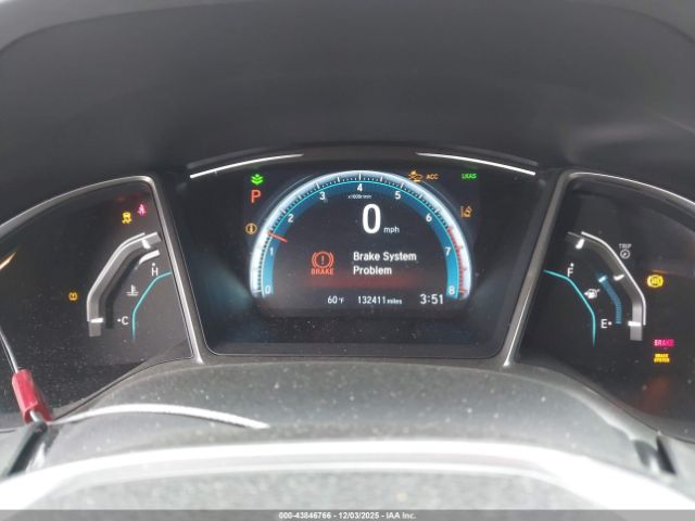 Honda Civic Touring Image 7