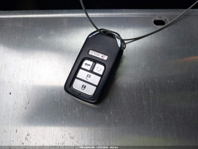 Honda Civic Touring Image 12