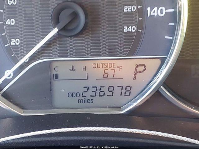 Toyota Corolla Le Premium Image 14