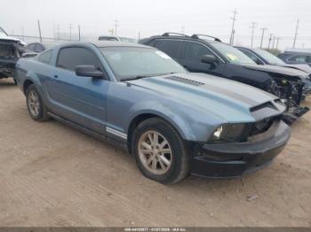  Salvage Ford Mustang