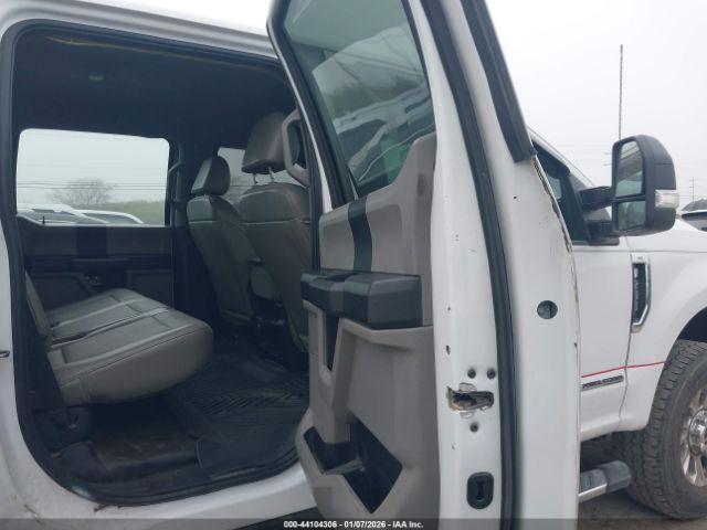 Ford F-250 Xl Image 15