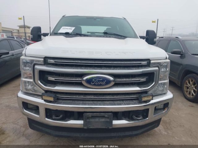 Ford F-250 Xl Image 14