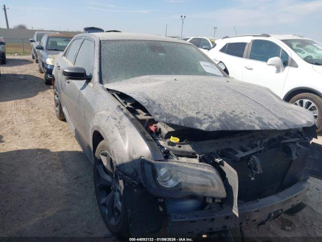  Salvage Chrysler 300